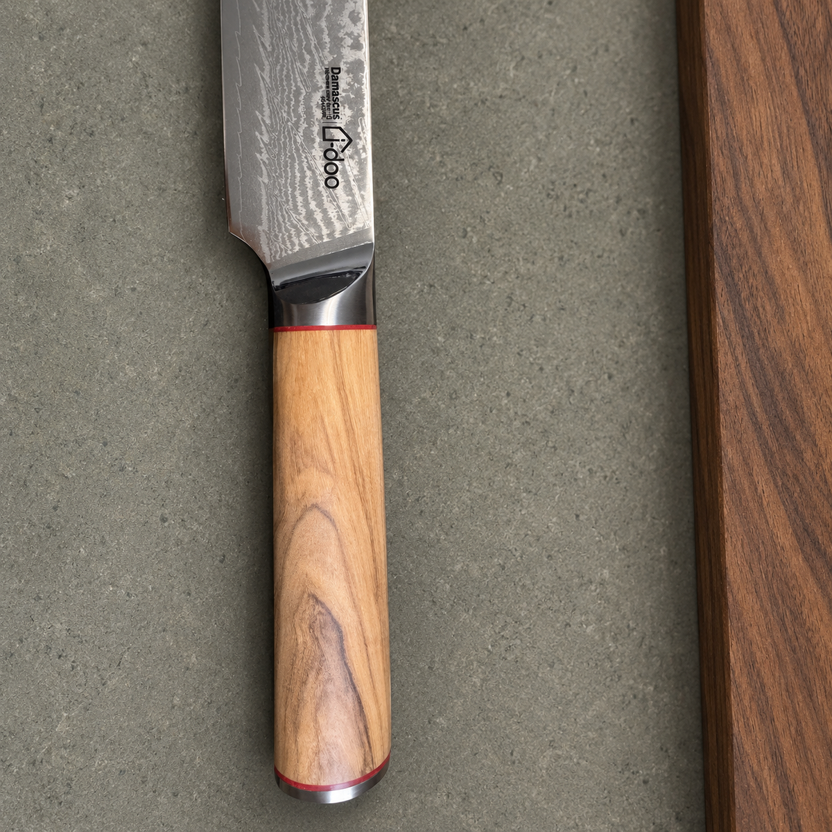 MAPLE slicing knife — styled wood handle and bolster detail