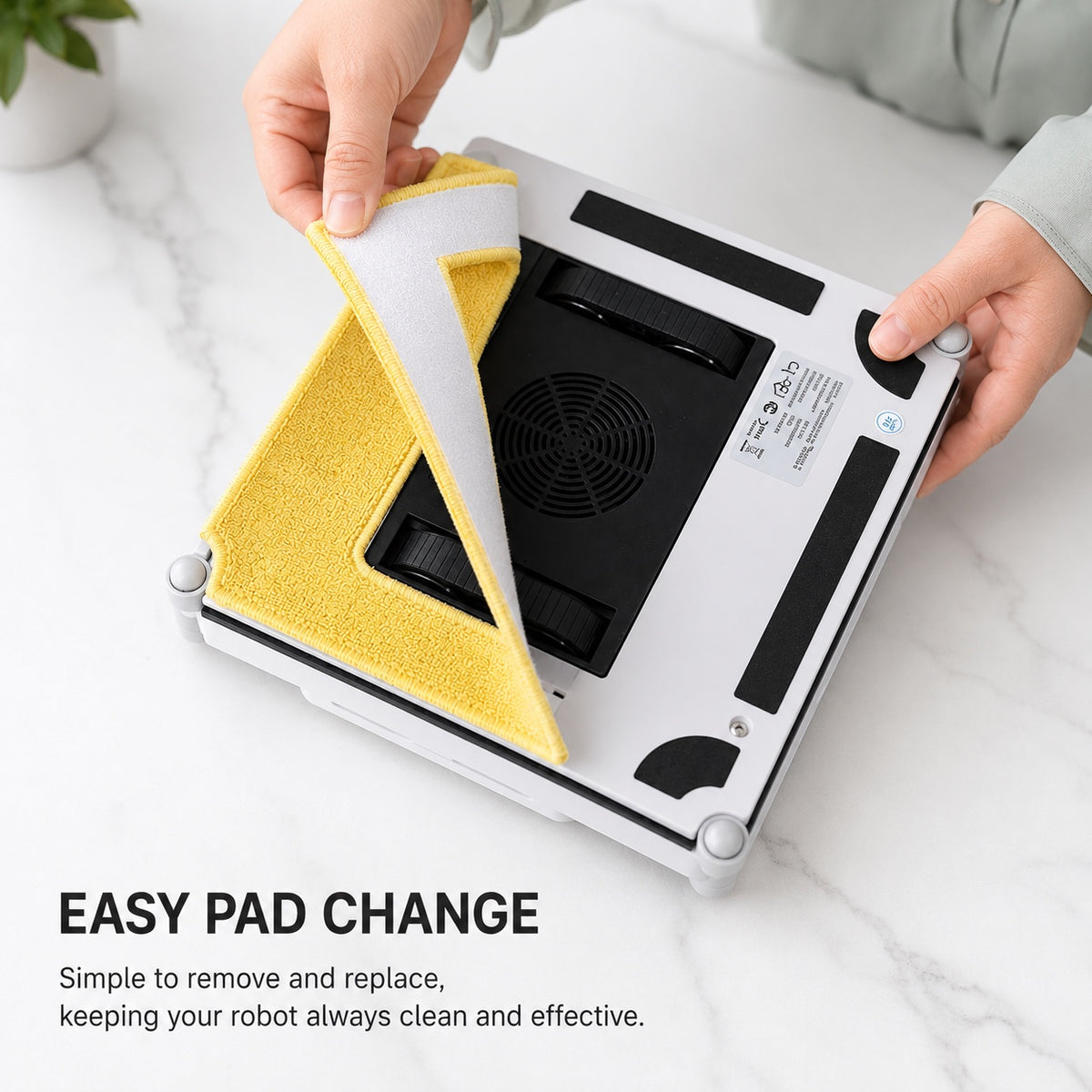 Changing the i-DOO window robot cleaning pad